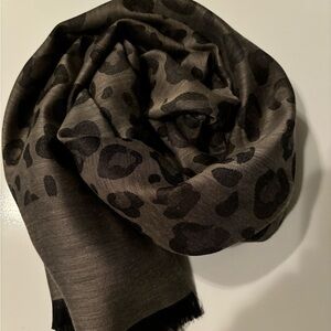 Animal Print Scarf Black Gray